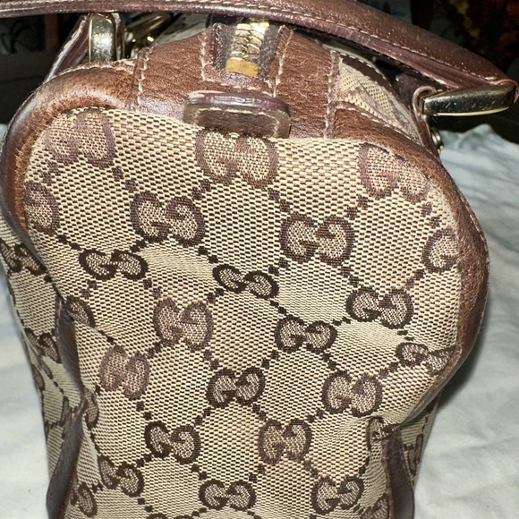 Gucci - Picture 3 of 12